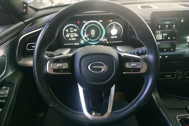 Used GAC Trumpchi GS8 2022 Flagship Series 2.0 TGDI Four-Wheel Drive Luxury Smart Connectivity Version (7 Seats)
