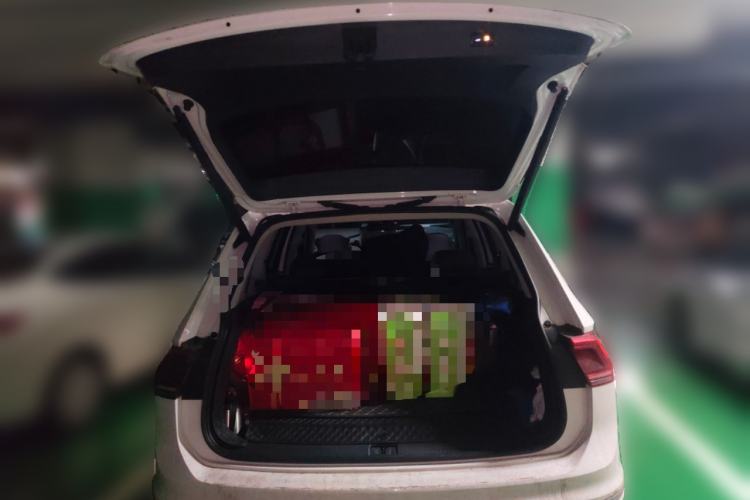 Used Volkswagen Tiguan L 2021 380TSI Automatic All-Wheel Drive R-Line Comfort Plus 7-Seater Trunk