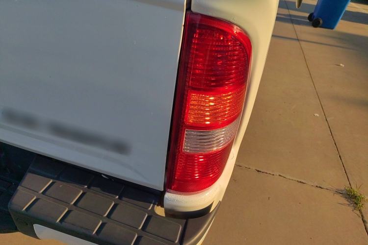 Used Foton Conqueror 3 2020 2.4L Challenger 3 Two-Wheel Drive Enjoyment Version High Cargo Bed Standard Wheelbase 4K22D4M