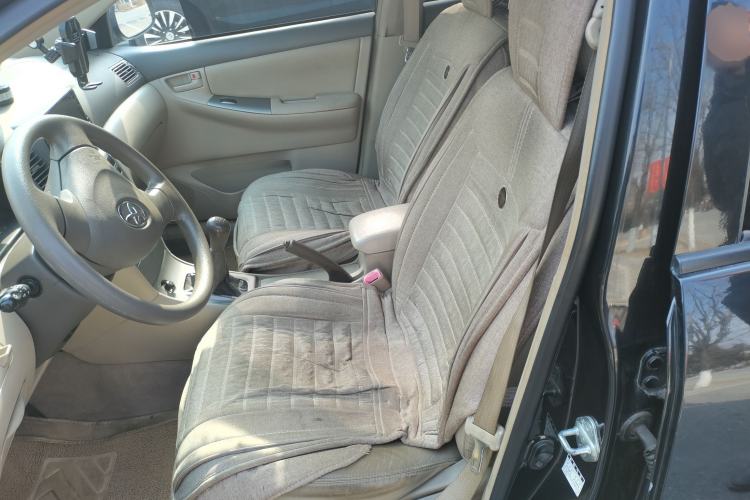 Used Toyota Corolla EX 2011 1.6L Manual Luxury Edition
