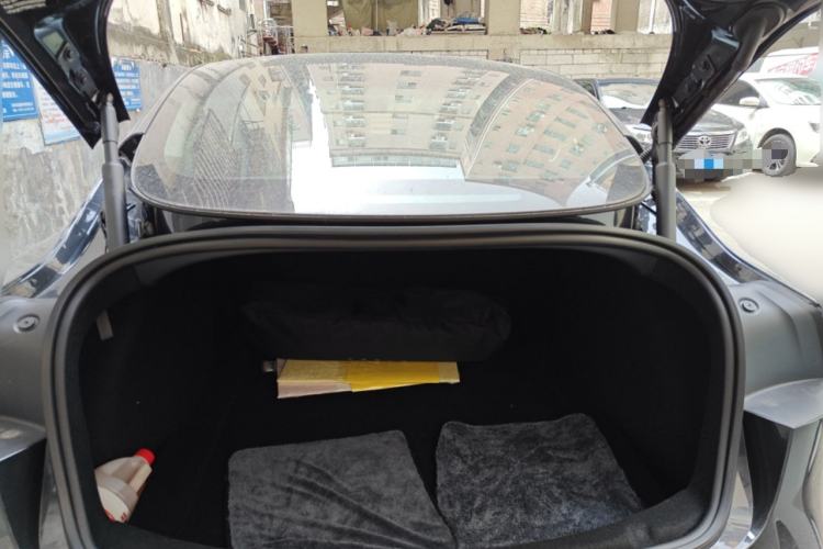 Used Tesla Model 3 2025 Model Revised Rear-Wheel-Drive Version
