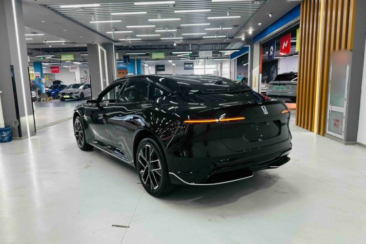 Used Avatr 06 2025 Max Extended-Range Edition