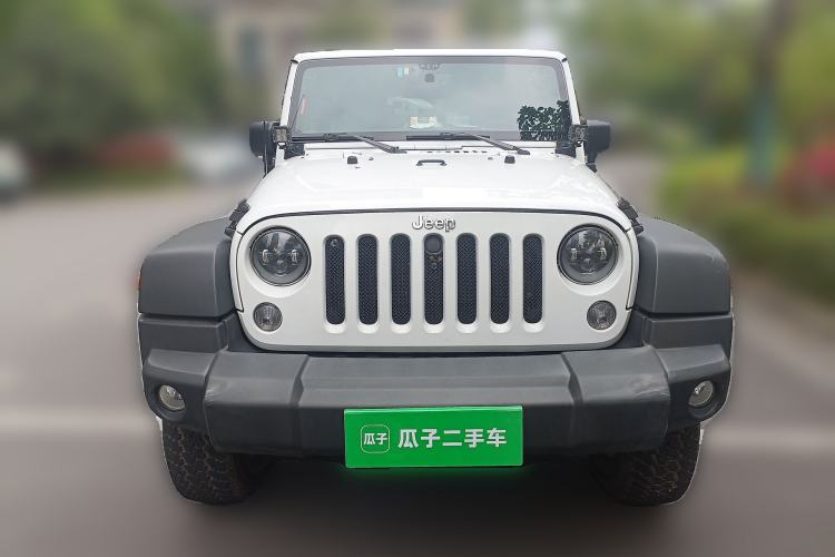 Used Jeep Wrangler 2015 3.6L Rubicon Four-Door Comfort Edition
