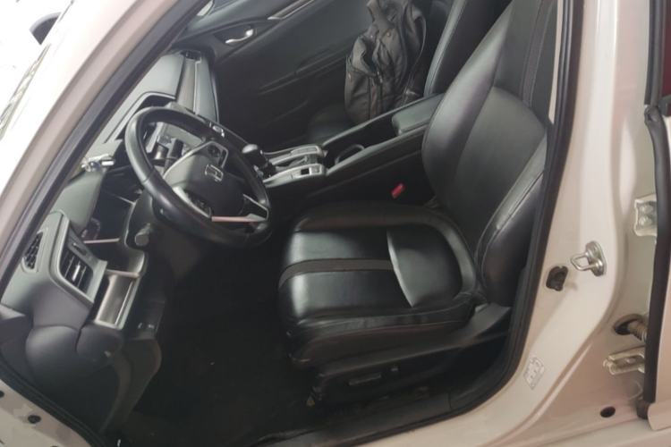 Used Honda Civic 2019 220TURBO CVT Power Edition China VI Emission Standard Left Front Seat