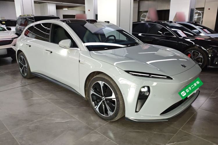 Used Nio ET5T 2024 75kWh Touring Front Right 45 Deg