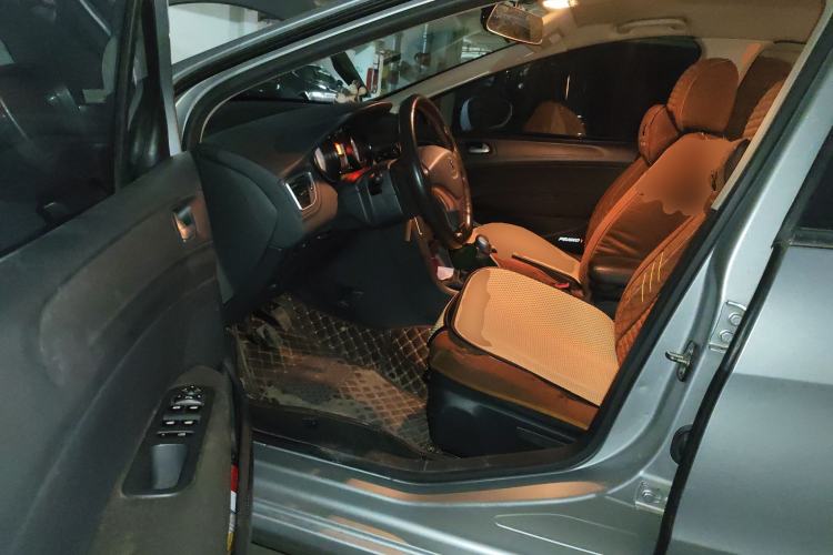 Used Peugeot 308 2014 Enjoy Edition Classic 1.6L Manual YouShang Model
