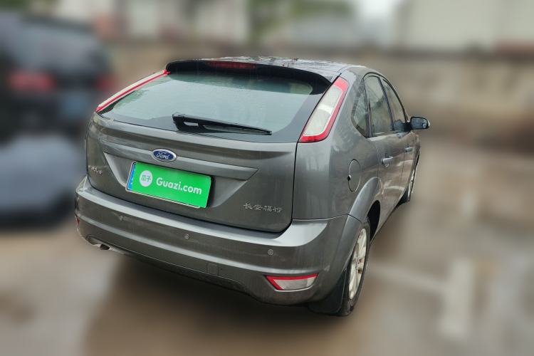 Used Ford Focus 2013 Hatchback Classic 1.8L Automatic Base Model
