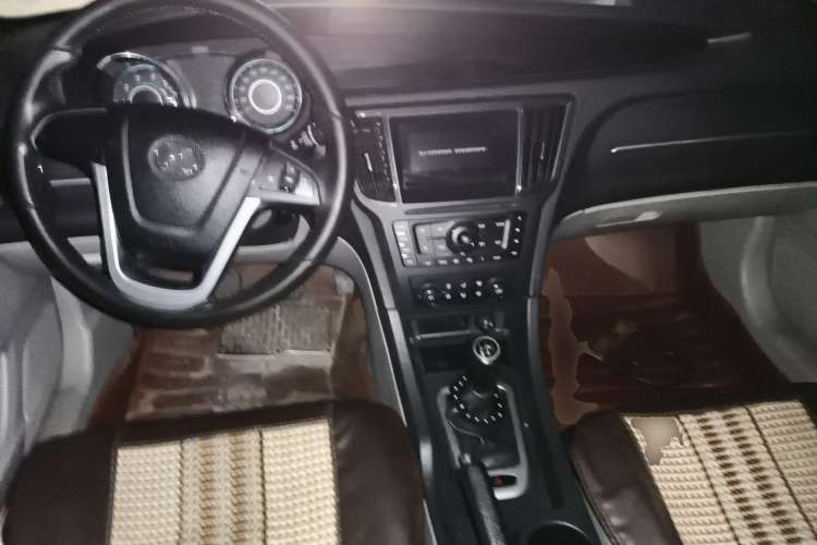Used BAIC Senova D50 2014 1.5L manual comfort version
