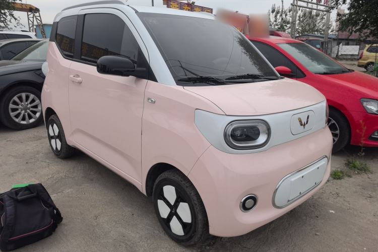 Used Wuling Hongguang MINIEV 2024 3rd Generation 215km Advanced Version
