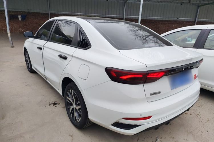 Used Geely Auto Emgrand 2023 4th Generation Champion Edition 1.5L CVT Luxury Model Exterior 2