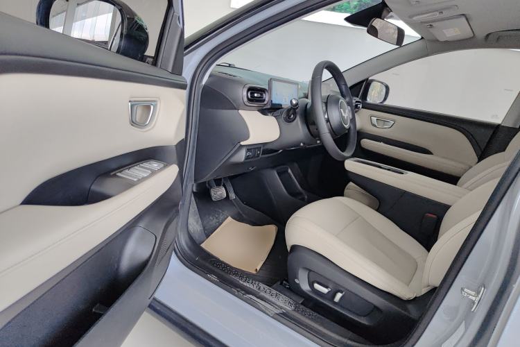 Used Wuling Bingo PLUS 2024 510 km Flagship Edition Four-Seater Version