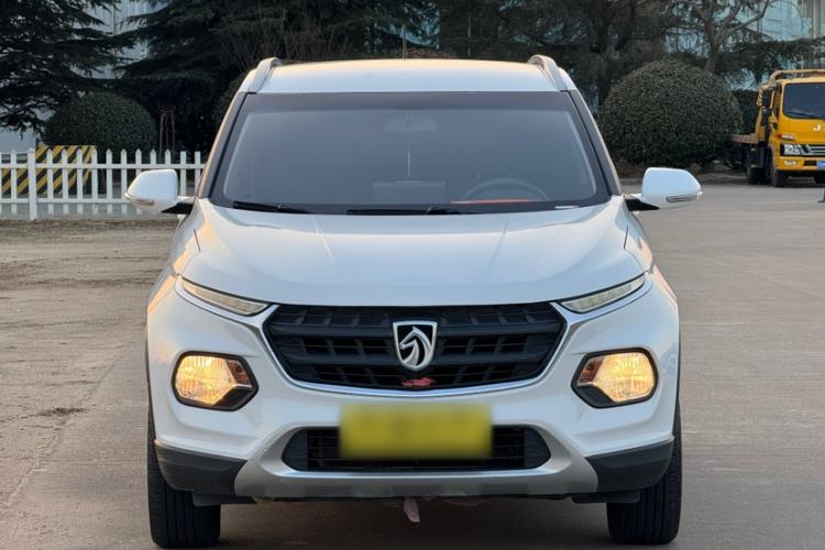 Used Baojun 510 2017 1.5L manual Comfort trim Exterior 4