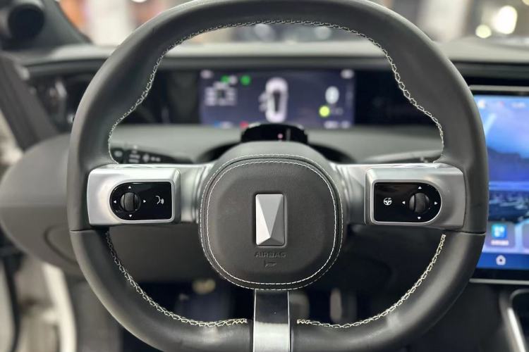 Used Avatr 11 2023 Harmony 90° Four-Wheel Drive Version