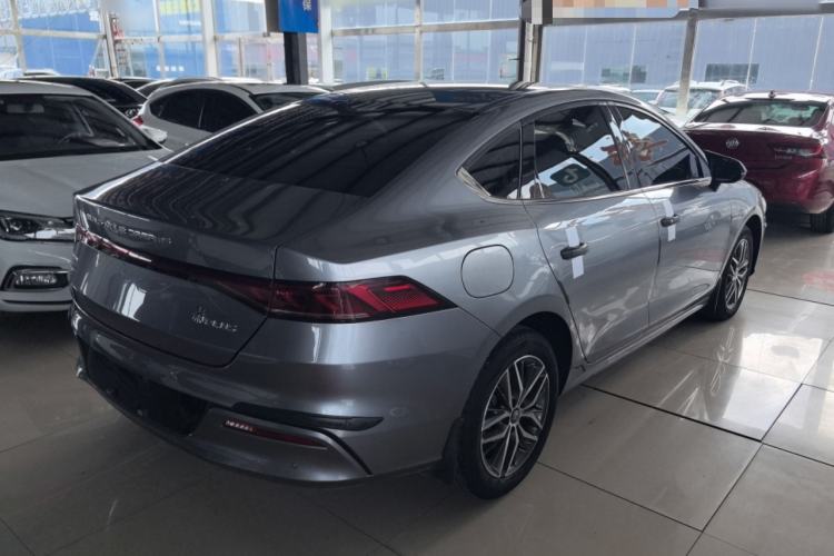 Used BYD Qin PLUS 2021 DM-i 120KM Prestige Model
