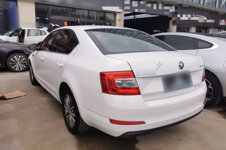 Used Skoda Octavia 2017 1.6L Automatic Chuanxing Edition
