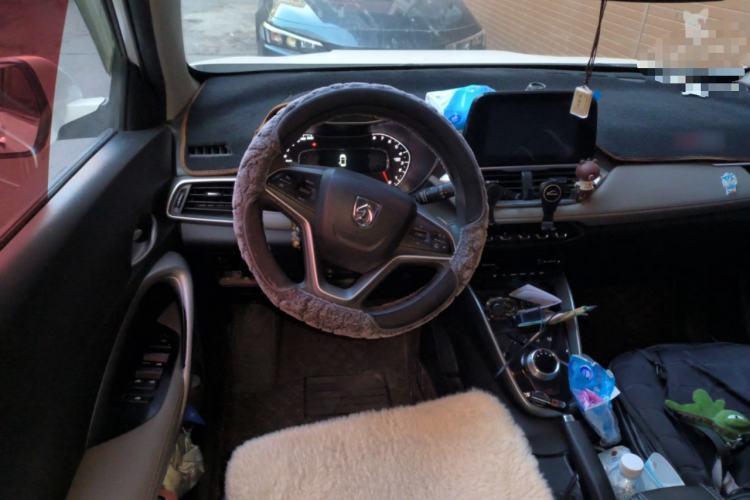 Used Baojun 510 2017 1.5L Automatic Fashion Model
