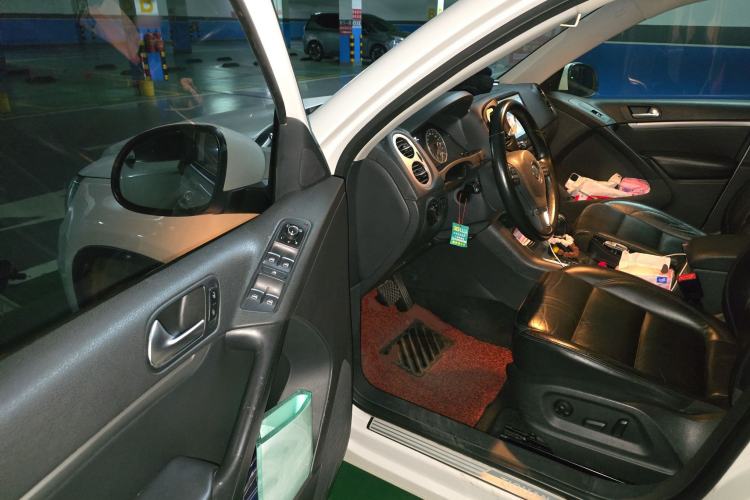 Used Volkswagen Tiguan L 2015 1.8TSI Automatic Two-Wheel Drive Trend Edition