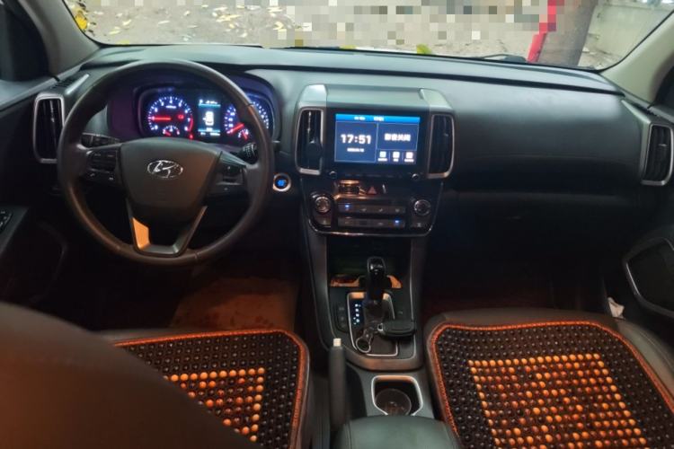 Used Hyundai ix35 2020 2.0L Automatic 2WD Zhiyong·Changxiang Edition Center Console