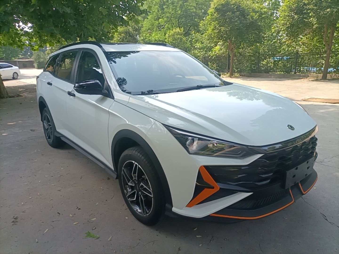 Dongfeng Aeolus Yixuan GS 2024 Mach Edition 1.5L Automatic Starry Version — снимка 3
