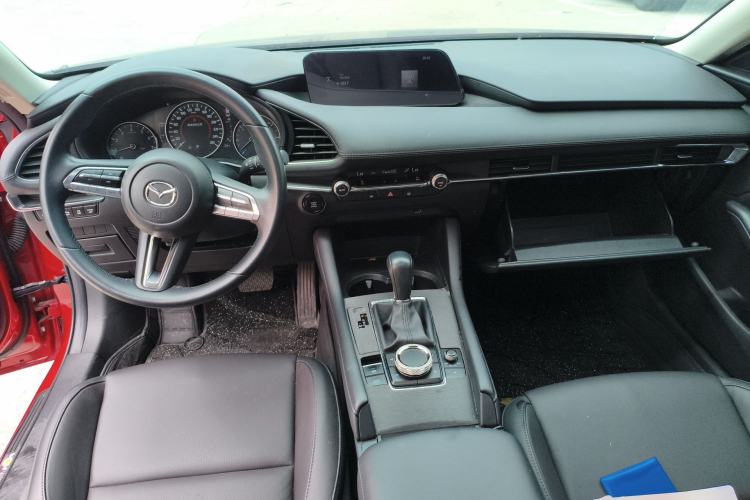 Used Mazda 3 Axela 2020 2.0L Automatic Zhiya Edition Center Console