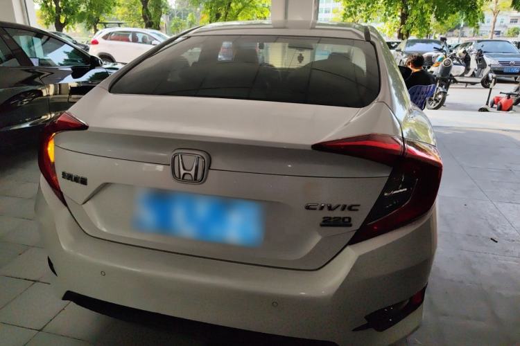 Used Honda Civic 2016 220TURBO CVT Luxury Edition