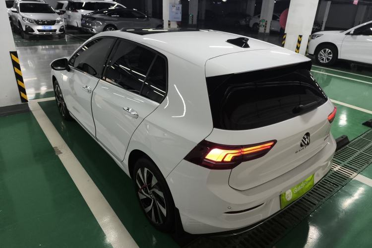 Used Volkswagen Golf 2025 300TSI Pro