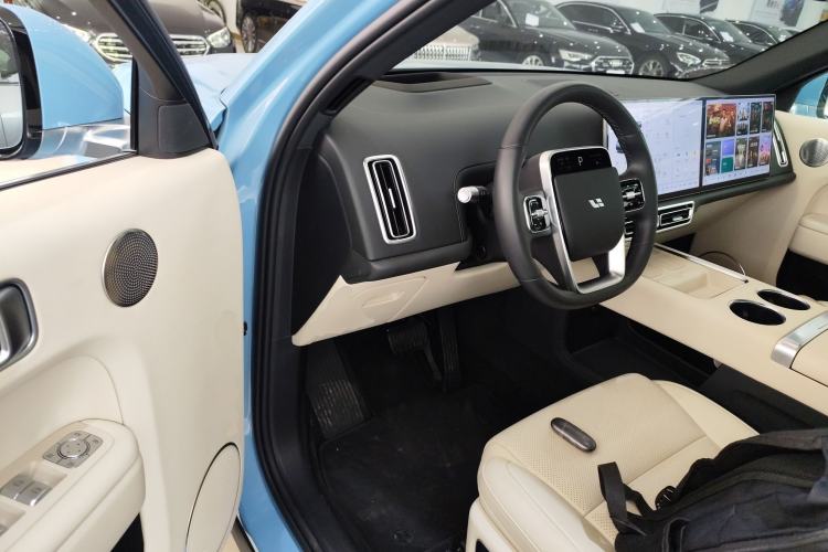 Used Li Auto L8 2024 Max
