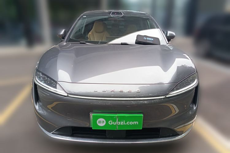 Used Hima Luxeed R7 2024 All-Electric 667 km Max
