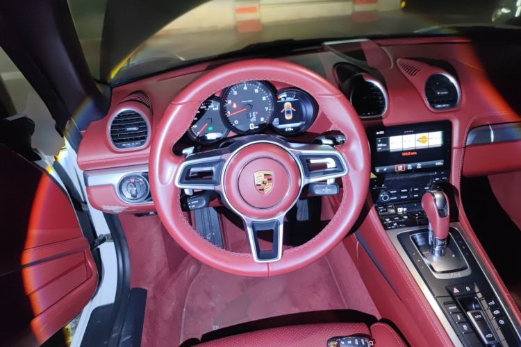 Used Porsche 718 2018 Boxster 2.0T
