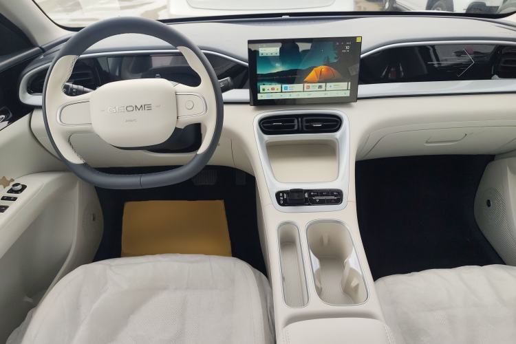 Used Geely Galaxy Geome 2026 Model 310km Youth Edition
