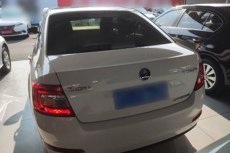 Used Skoda Octavia 2017 Classic Model 1.6L Automatic Standard Edition