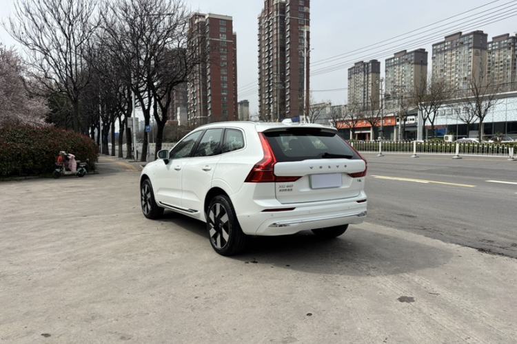 Used Volvo XC60 New Energy 2025 Plug-in Hybrid Long-Range All-Wheel Drive Smart Luxury Edition Exterior 6