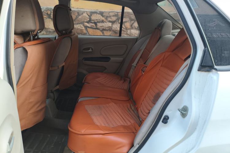 Used Venucia D50 2015 1.6L Manual Fashion Edition