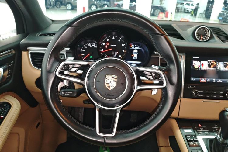 Used Porsche Macan 2017 Macan 2.0T