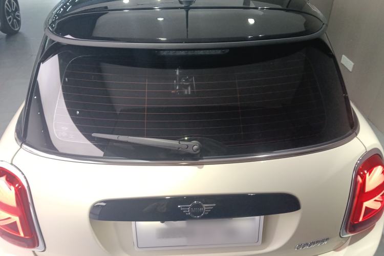 Used MINI 2021 1.5T COOPER Classic Edition