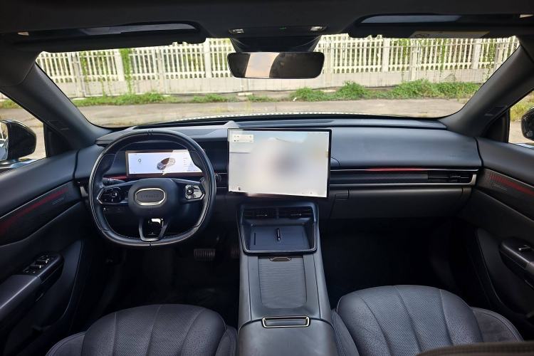 Used Lynk & Co 07 2024 EM-P 126 Long-Range Ultra