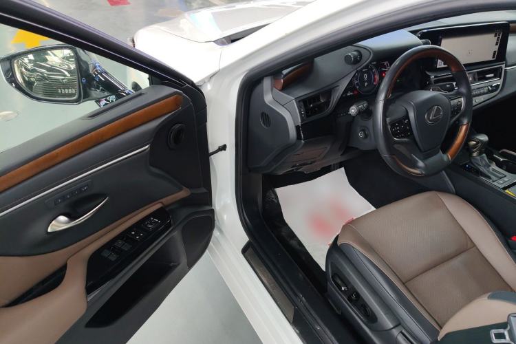Used Lexus ES 2022 200 Luxury Edition