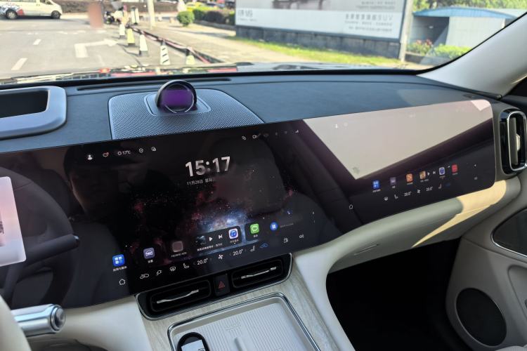 Used Hima AITO M8 2025 Extended-Range Max+ Version 53.4 kWh 6-Seater Edition