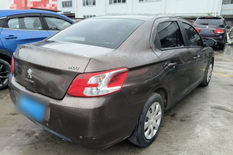 Used Peugeot 301 2014 1.6L Manual Comfort Edition
