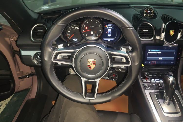 Used Porsche 718 2022 Boxster 2.0T Steering Wheel