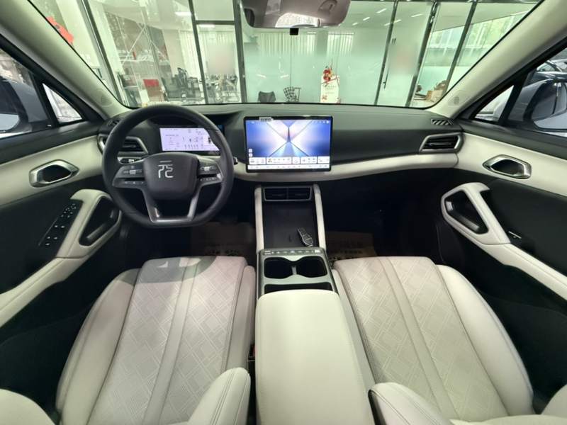 Used BYD Yuan UP 2025 Intelligent Driving Version 401 KM Dynamic Edition — 20