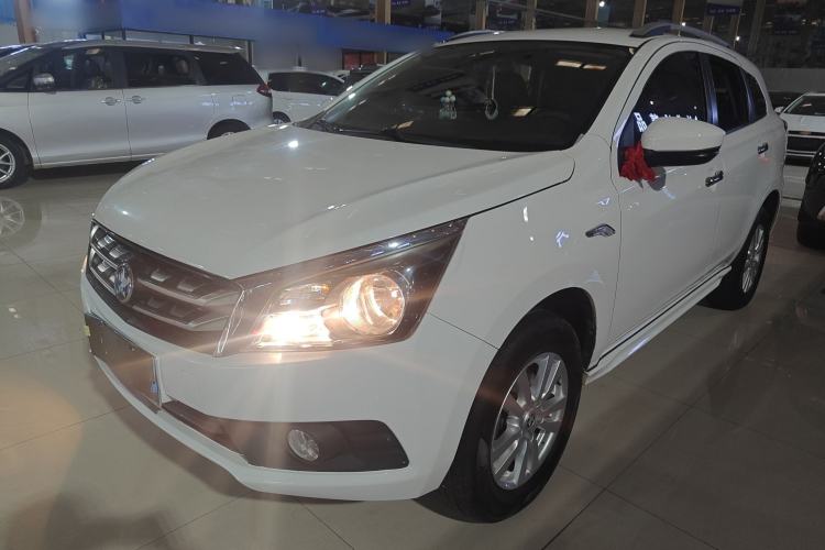 Used Venucia T70 2016 2.0L CVT Smart Choice Edition