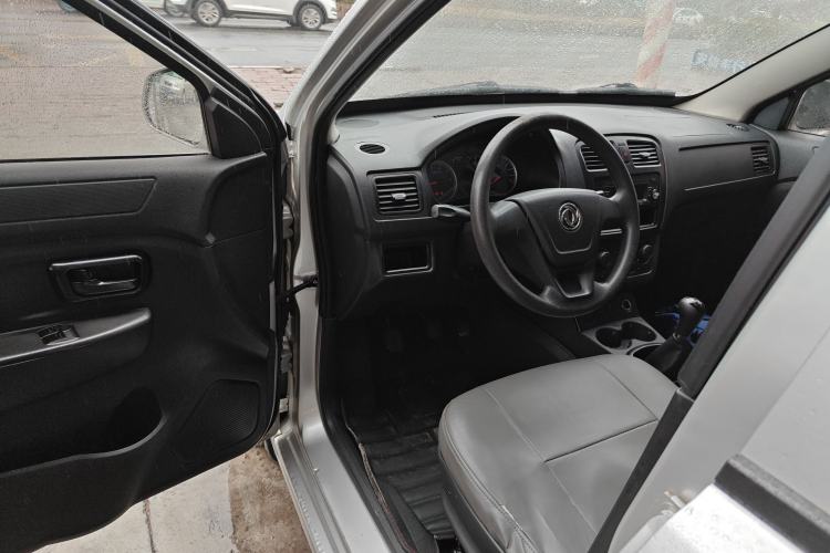 Used Dongfeng Fengon 330 2014 1.5L Manual Utility Version DK15