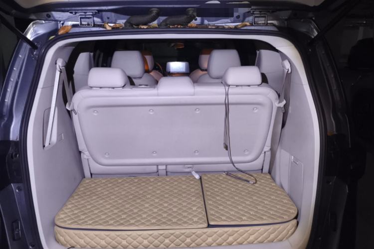 Used Buick GL8 2021 Land Cruiser Executive Class 652T Comfort Model