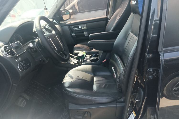 Used Land Rover Discovery 2014 3.0 SDV6 HSE Diesel Edition Left Front Seat