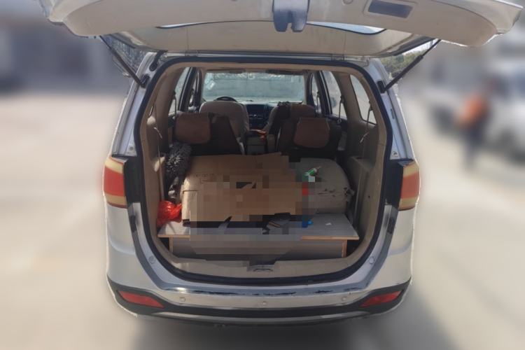 Used Baojun 730 2014 1.5L Manual Luxury Navigation ESP Version 7 Seats