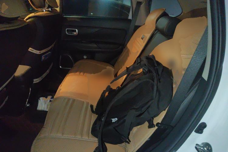 Used Mitsubishi Outlander 2018 2.0L Two-Wheel Drive Glory Edition 5 Seats
