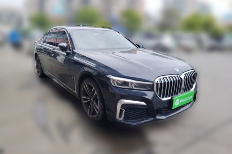 Used BMW 7 Series 2019 730Li M Sport Package Front Right 45 Deg