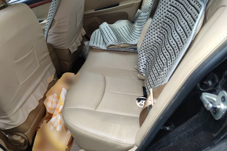 Used Roewe 350 2012 1.5L Manual Smart Value Edition
