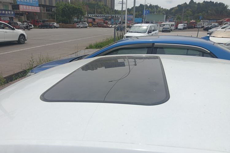 Used Roewe i5 2019 1.5L Manual 4G Connectable Langhao Edition
